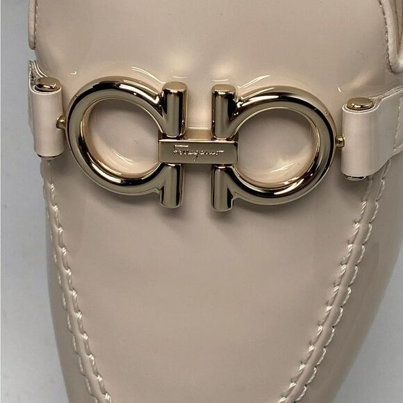 Salvatore Ferragamo Trifoglio Patent Gancini Horsebit Loafers size 8 - Picture 6 of 14